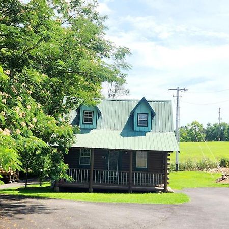 Fairway Inn Berryville Exterior photo